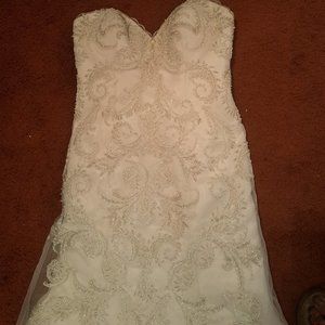 Demetrios Wedding Dress Size 12